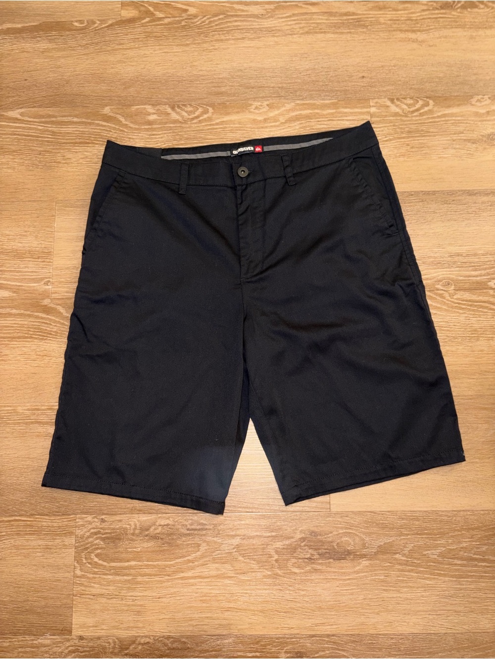 Quiksilver Men’s Shorts Size 36 Black Long Chino Skate Y2K Style EUC